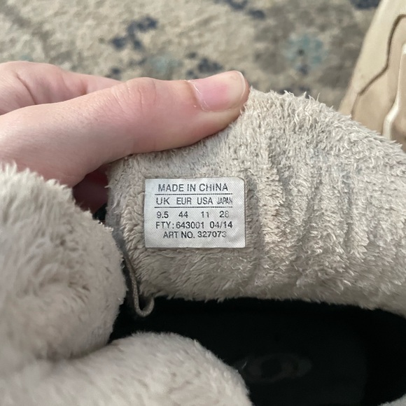 🦋Salomon Women's Beige Winter Boots🦋 - Picture 7 of 9